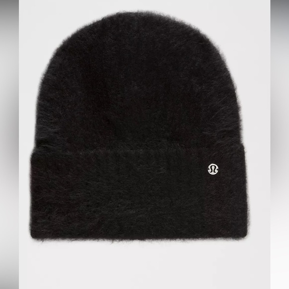 lululemon athletica Accessories - Lululemon Unisex Fuzzy Cashmere Beanie Black